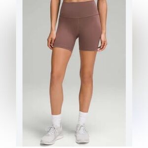 Lululemon Women's Pink Shorts
